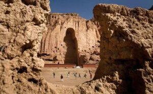 Buddhas of Bamiyan Statue